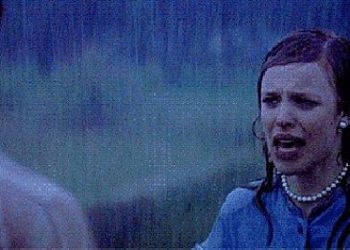 «Мокрые поцелуи» и другие 20 «романтических» сцен в фильмах, которые выглядели бы просто нелепо в реальной жизни